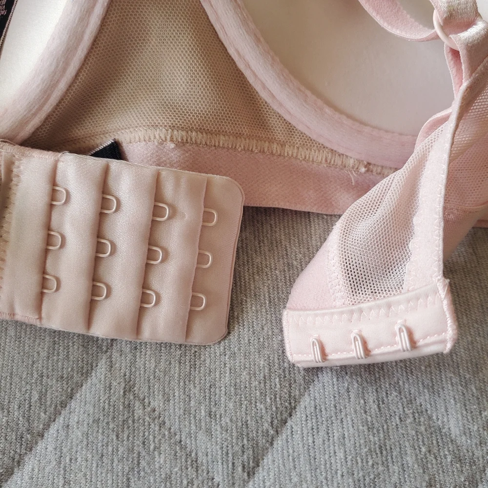 Victoria's‎ Secret Very Sexy Push-up Bra 34D
